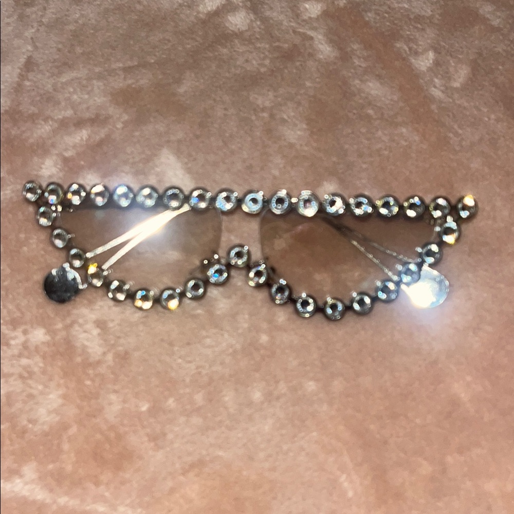 Embellished Crystal Rim Sunglasses